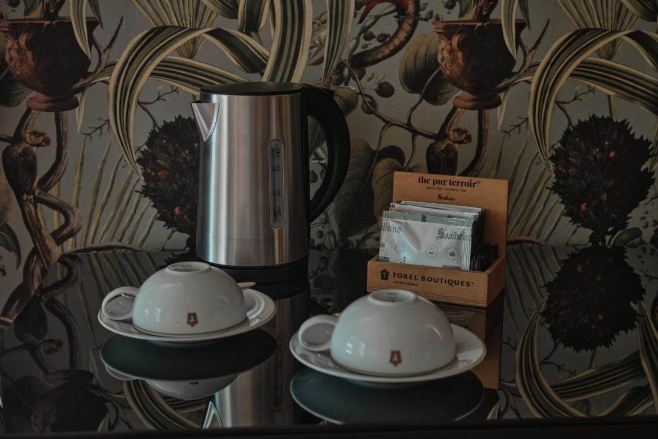 Torel Palace Lisboa Kültér fotó A tea kettle