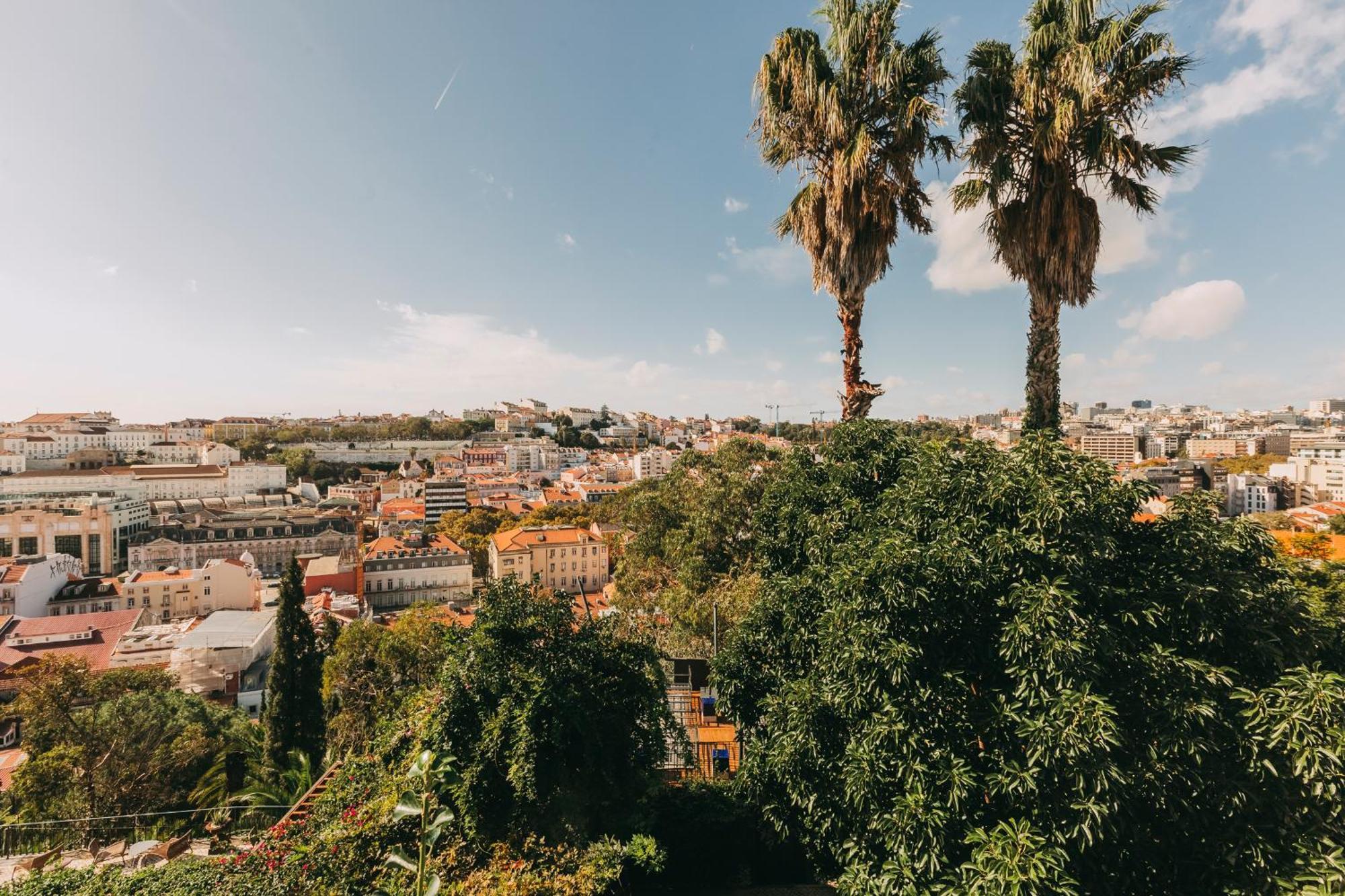 Torel Palace Lisboa Szoba fotó View of the city